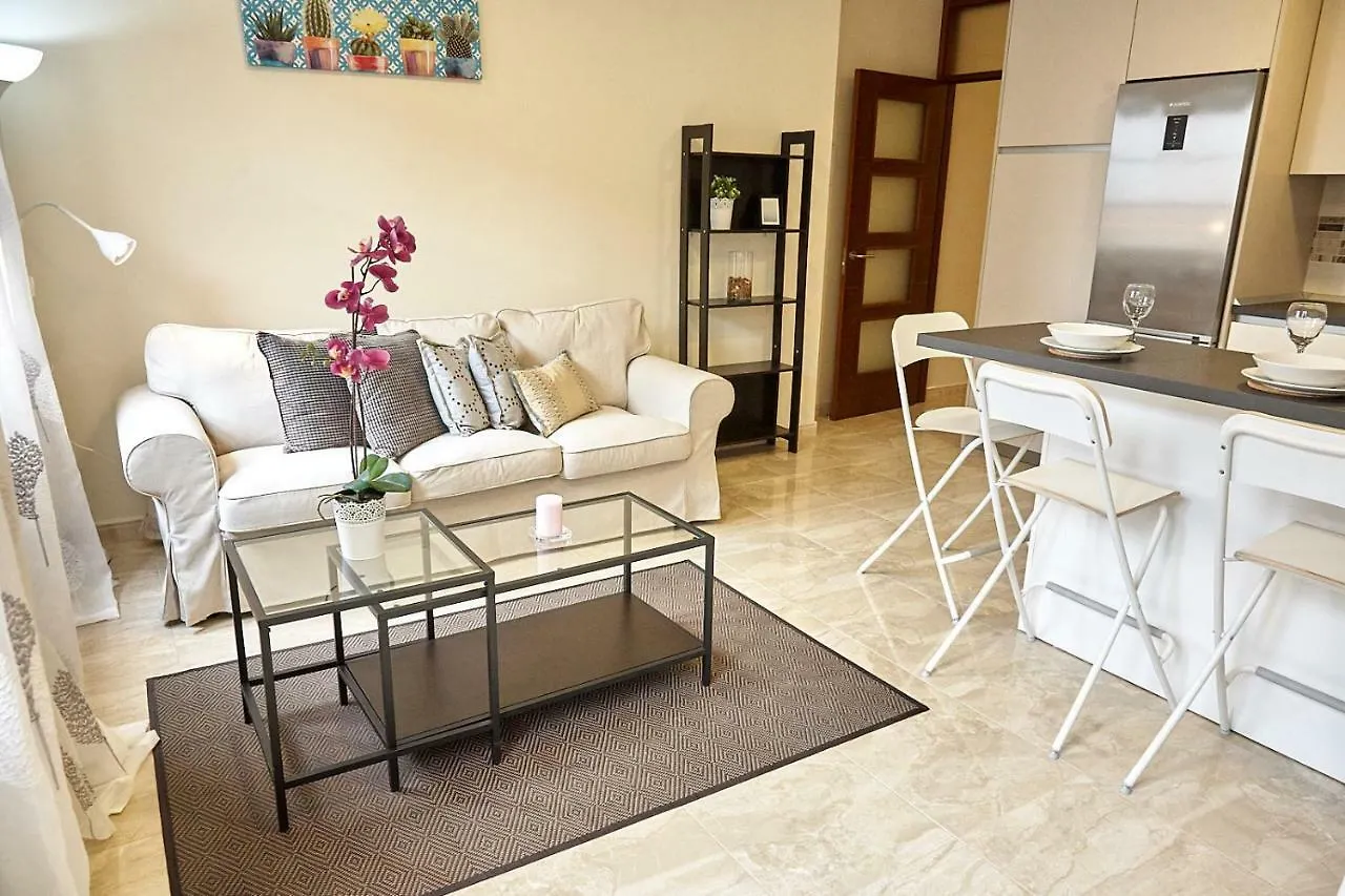 公寓 伊科德·德·洛斯·维诺斯 Apartamento Rolycar 104酒店