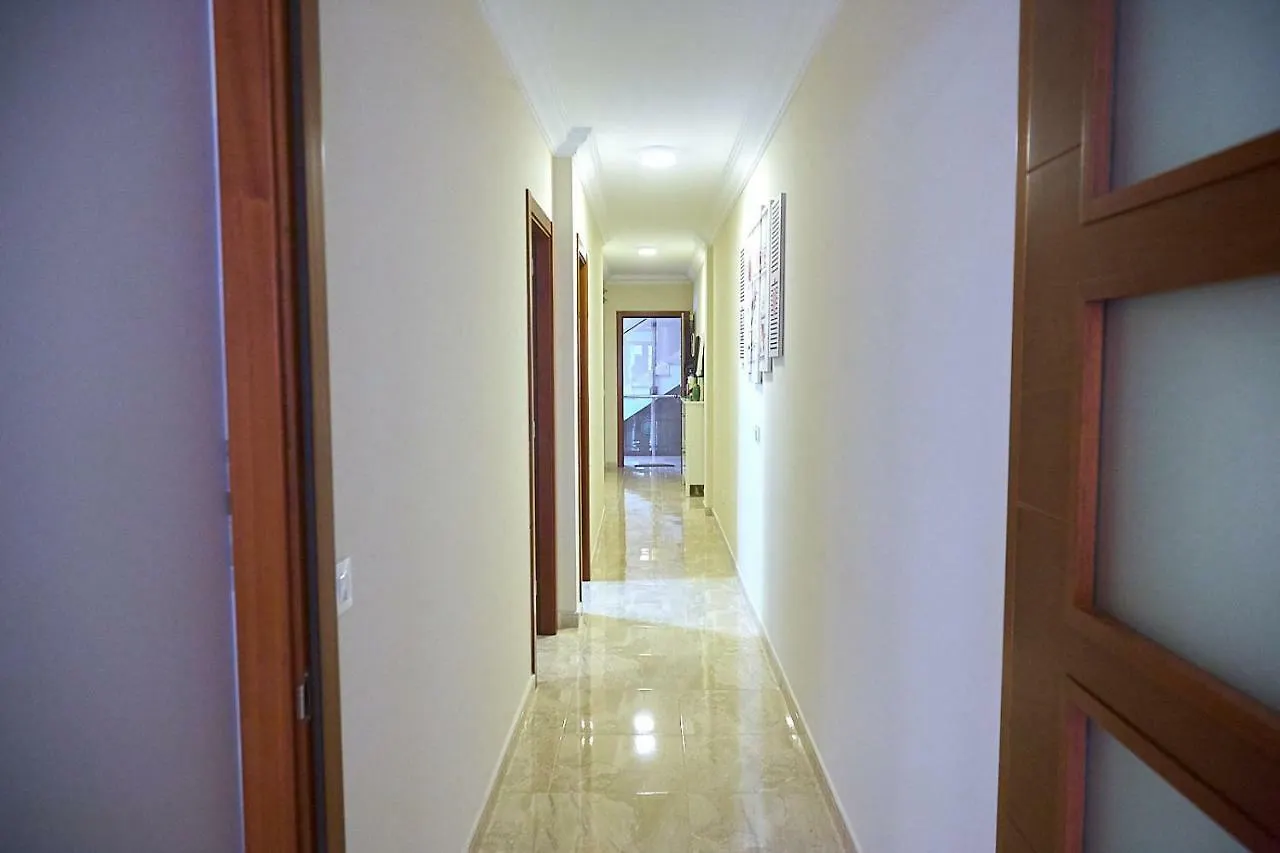 公寓 伊科德·德·洛斯·维诺斯 Apartamento Rolycar 104酒店