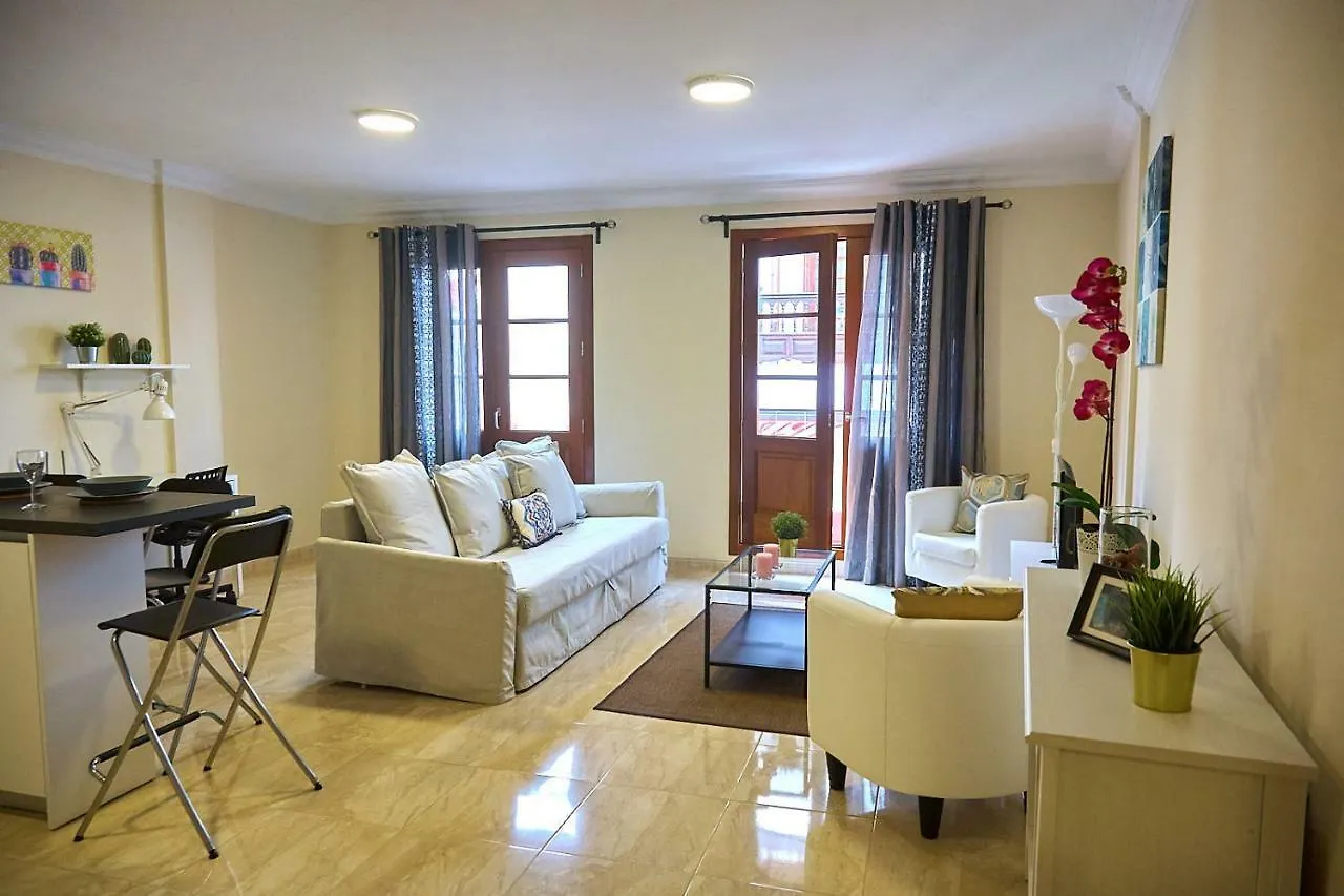 伊科德·德·洛斯·维诺斯 Apartamento Rolycar 104酒店 公寓